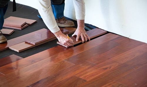 Floor installation and repair service